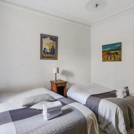Appartement Des Embruns - Welkeys Trouville-sur-Mer Exterior foto